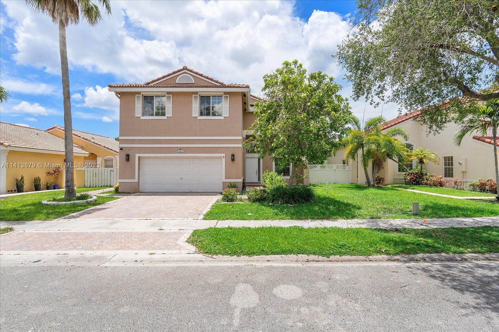 324 SW 191st Ave, Pembroke Pines, FL 33029, 4 Bedrooms Bedrooms, ,2 BathroomsBathrooms,Residential,For Sale,191st Ave,A11413879