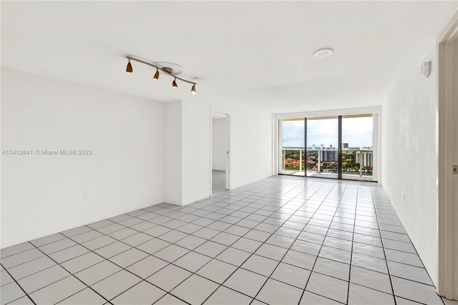 Dining-Living room