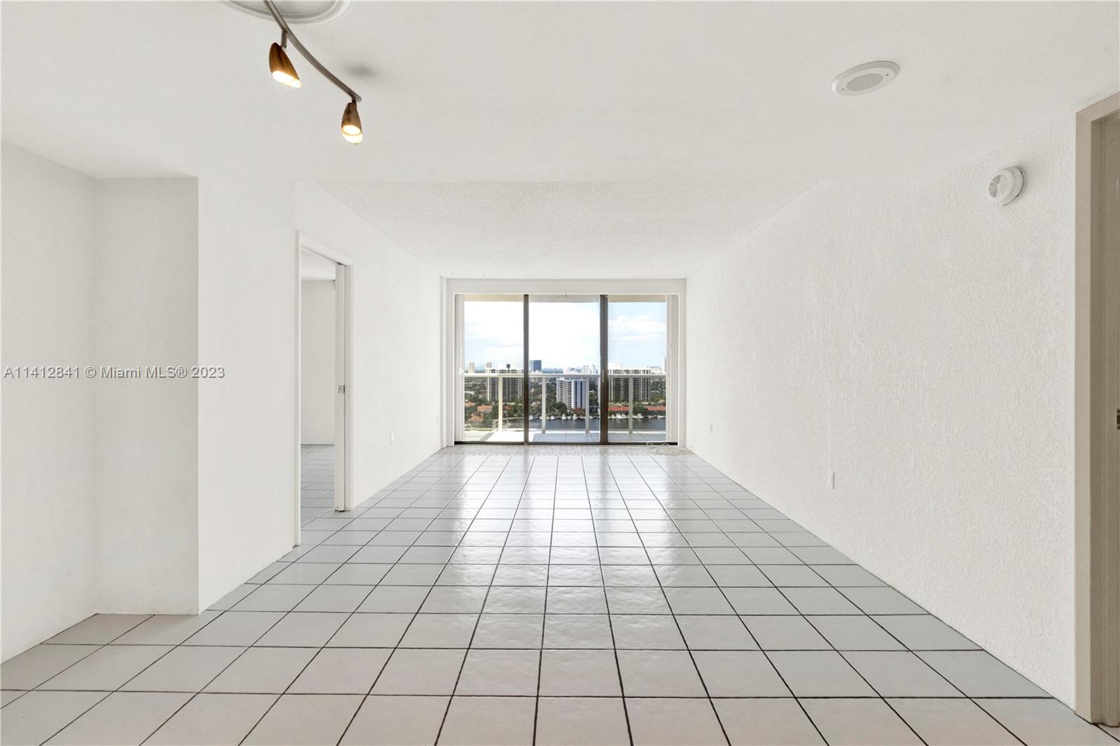 Dining-Living room