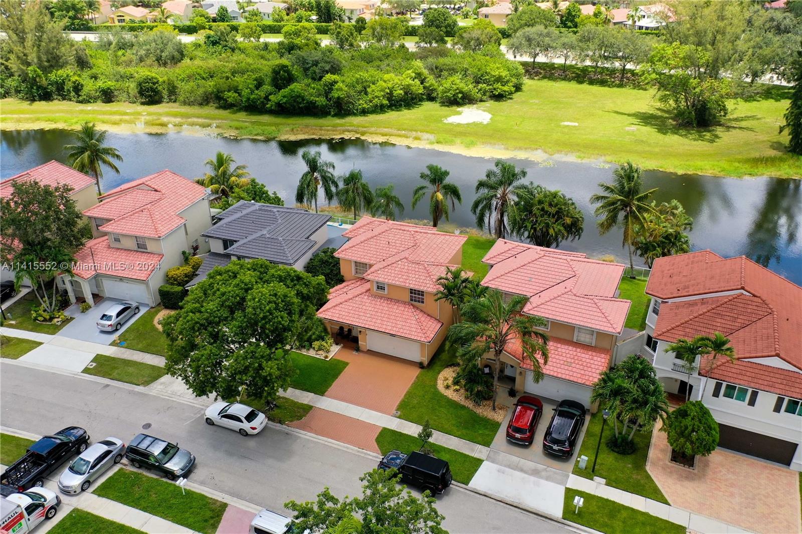 Residential, Miramar, Florida image 34