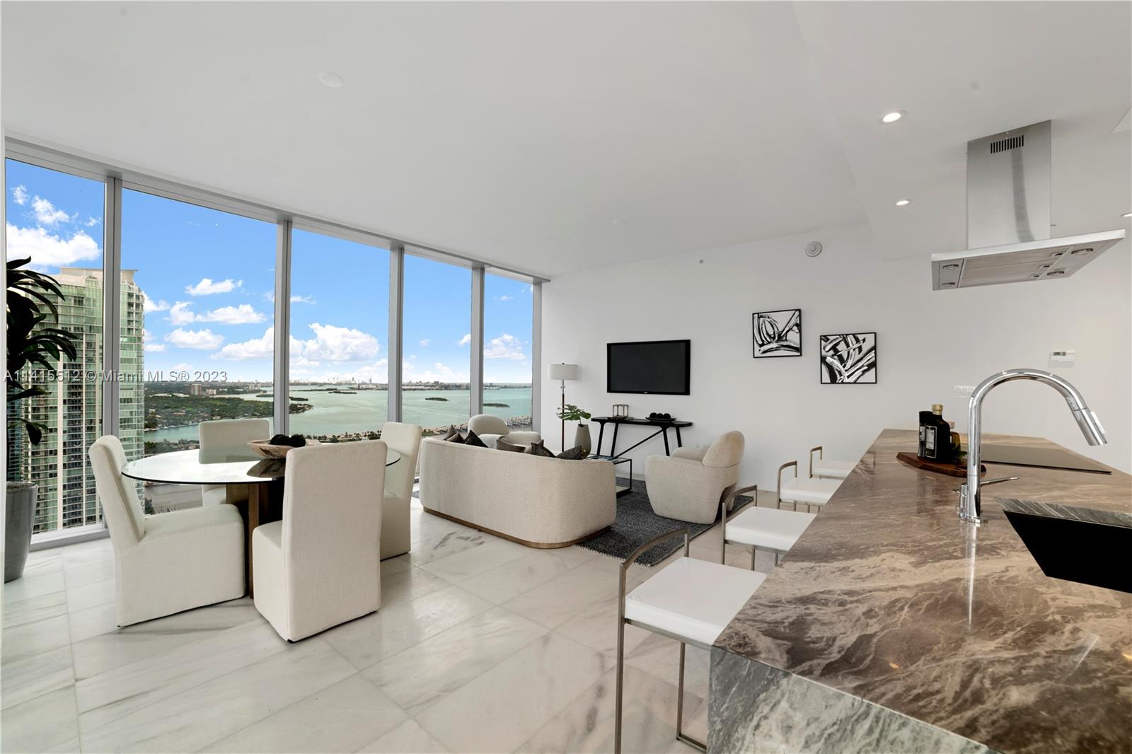700 NE 26th Ter 3906, Miami, Florida 33137, 2 Bedrooms Bedrooms, ,2 BathroomsBathrooms,Residential,For Sale,700 NE 26th Ter 3906,A11415512