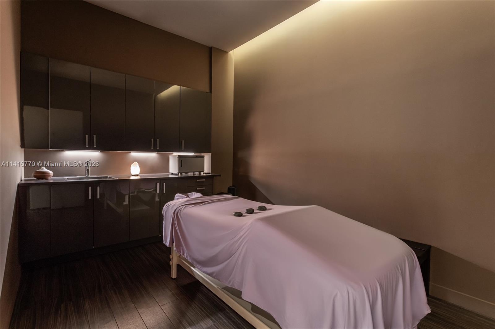 88 SW 7th St 2101, Miami, Florida 33130, 2 Bedrooms Bedrooms, ,2 BathroomsBathrooms,Residential,For Sale,88 SW 7th St 2101,A11416770