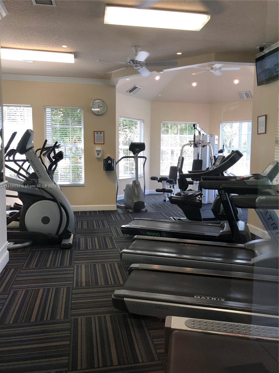 8121 Fan Palm Way, Kissimmee, FL, 34747 United States, 4 Bedrooms Bedrooms, ,2 BathroomsBathrooms,Residential,For Sale,Fan Palm Way,A11418032