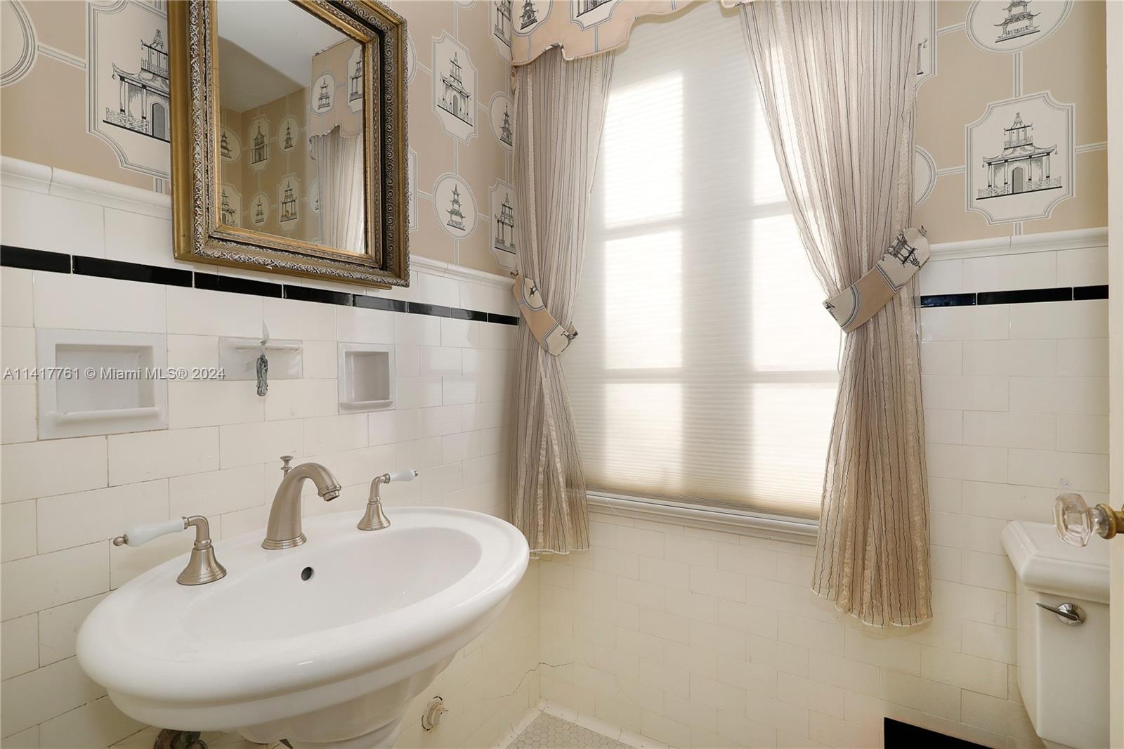 1026 Hardee Rd, Coral Gables, FL, 33146 United States, 5 Bedrooms Bedrooms, ,4 BathroomsBathrooms,Residential,For Sale,Hardee Rd,A11417761