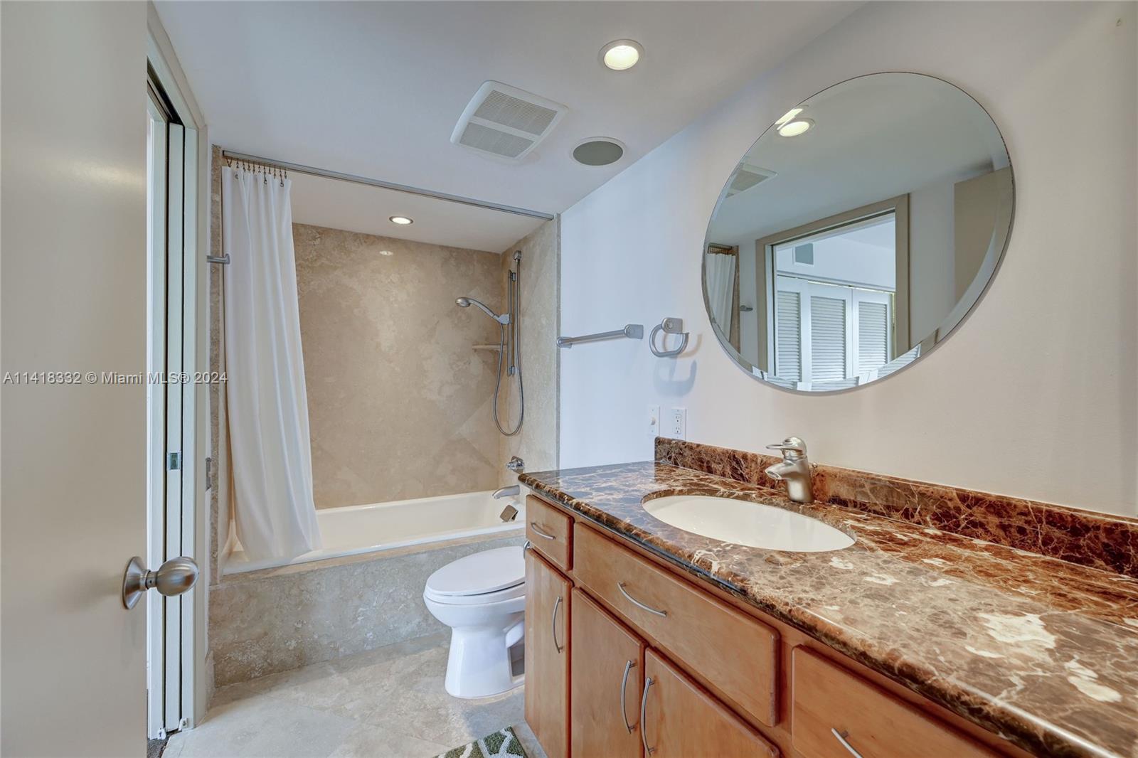 936 Intracoastal Dr, Fort Lauderdale, FL, 33304 United States, 2 Bedrooms Bedrooms, ,2 BathroomsBathrooms,Residential,For Sale,Intracoastal Dr,A11418332