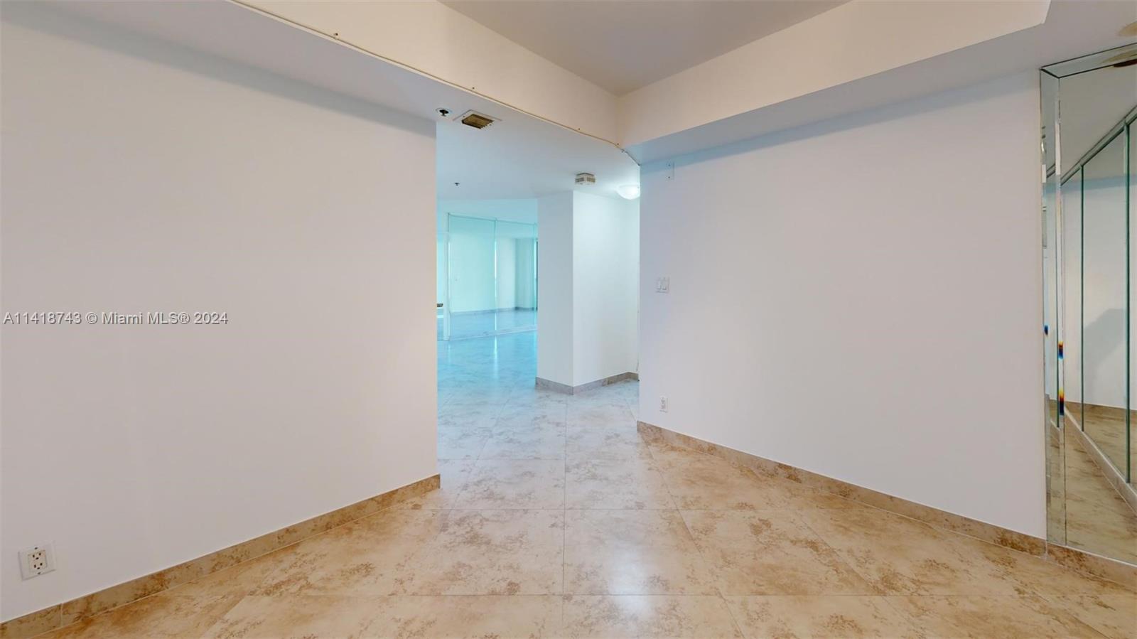 1717 N Bayshore Dr A-2236, Miami, Florida 33132, 2 Bedrooms Bedrooms, ,2 BathroomsBathrooms,Residentiallease,For Rent,1717 N Bayshore Dr A-2236,A11418743