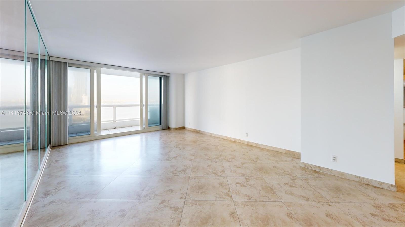 1717 N Bayshore Dr A-2236, Miami, Florida 33132, 2 Bedrooms Bedrooms, ,2 BathroomsBathrooms,Residentiallease,For Rent,1717 N Bayshore Dr A-2236,A11418743