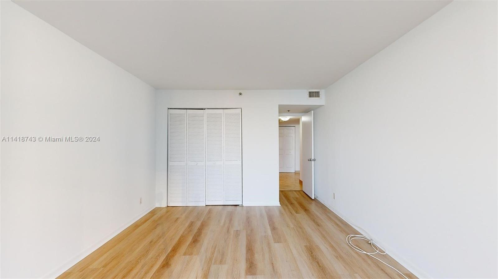 1717 N Bayshore Dr A-2236, Miami, Florida 33132, 2 Bedrooms Bedrooms, ,2 BathroomsBathrooms,Residentiallease,For Rent,1717 N Bayshore Dr A-2236,A11418743