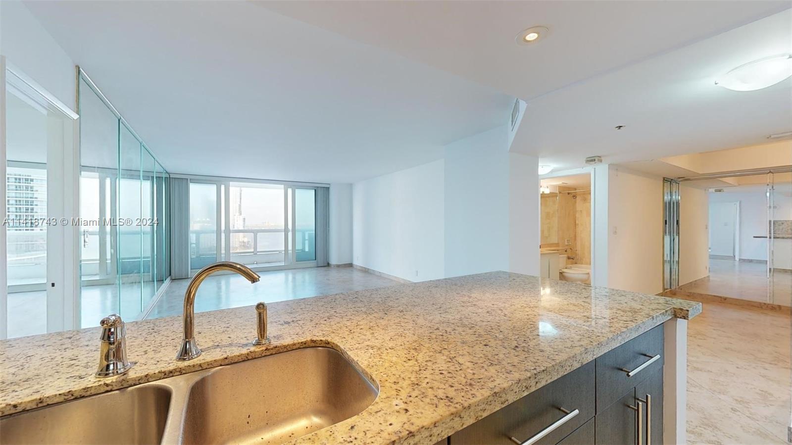 1717 N Bayshore Dr A-2236, Miami, Florida 33132, 2 Bedrooms Bedrooms, ,2 BathroomsBathrooms,Residentiallease,For Rent,1717 N Bayshore Dr A-2236,A11418743