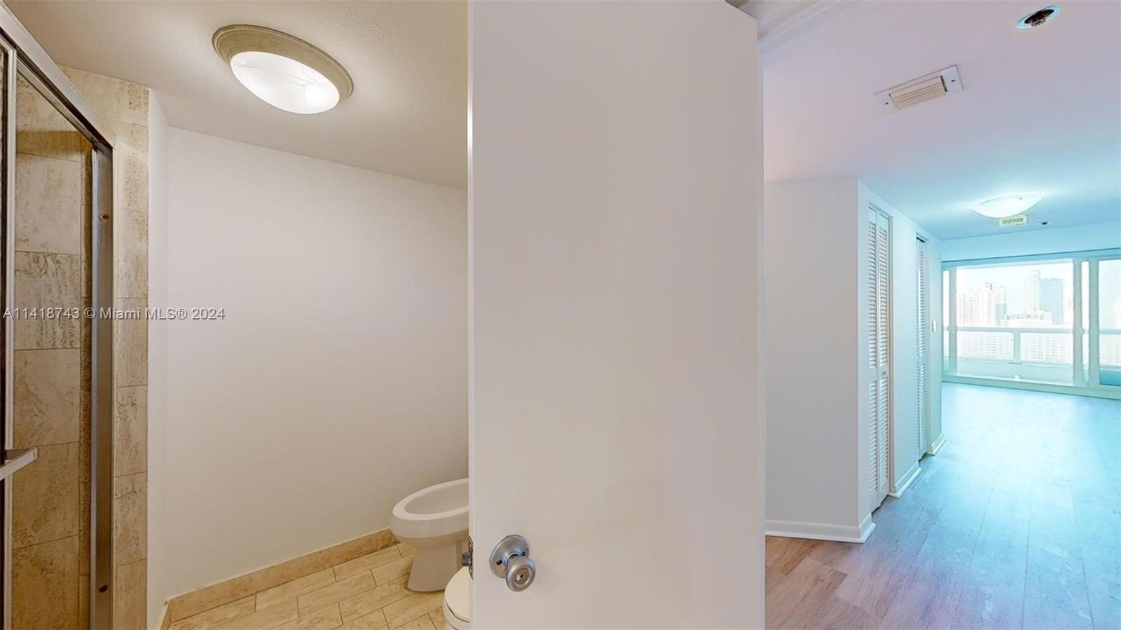 1717 N Bayshore Dr A-2236, Miami, Florida 33132, 2 Bedrooms Bedrooms, ,2 BathroomsBathrooms,Residentiallease,For Rent,1717 N Bayshore Dr A-2236,A11418743