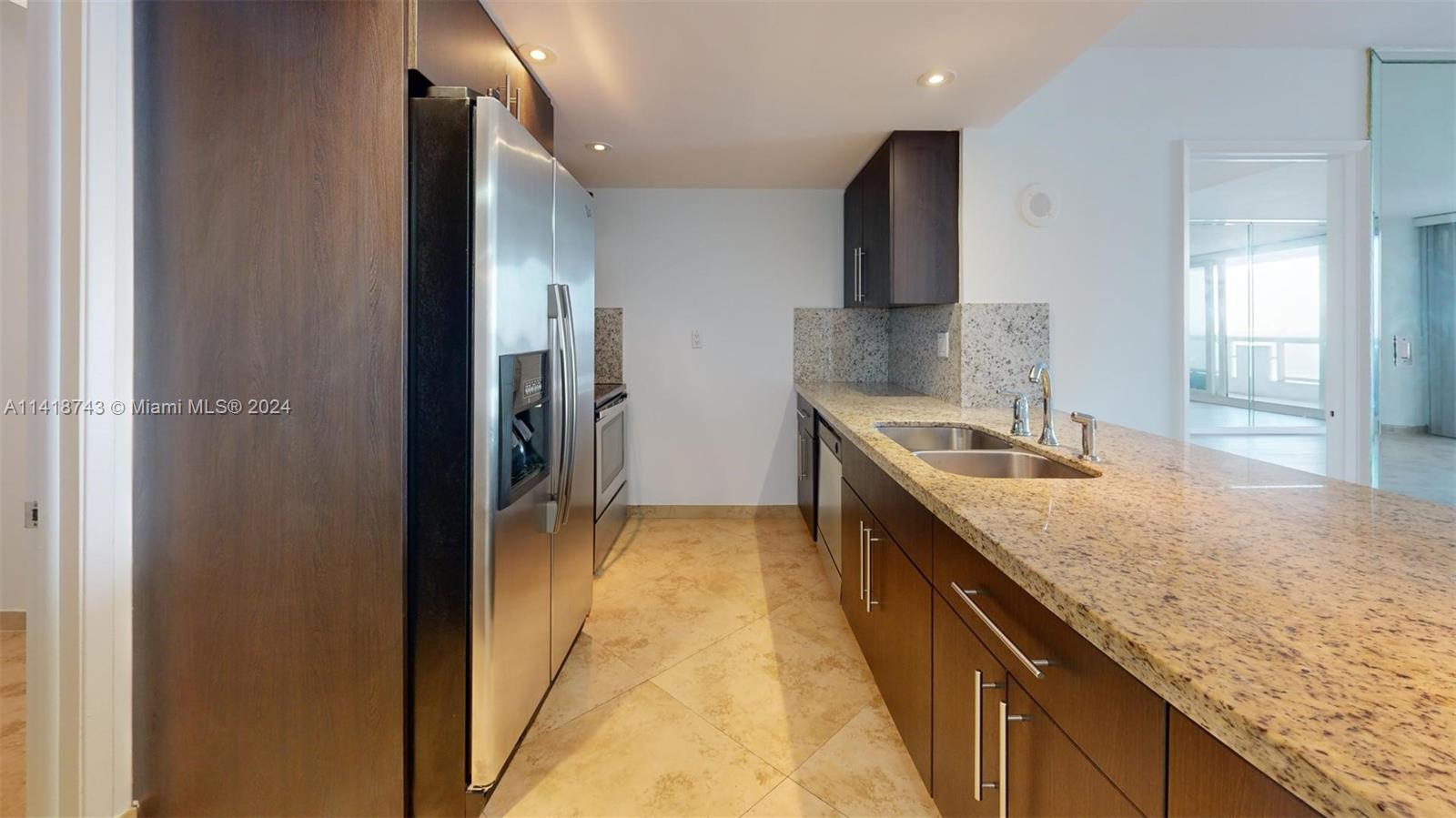 1717 N Bayshore Dr A-2236, Miami, Florida 33132, 2 Bedrooms Bedrooms, ,2 BathroomsBathrooms,Residentiallease,For Rent,1717 N Bayshore Dr A-2236,A11418743