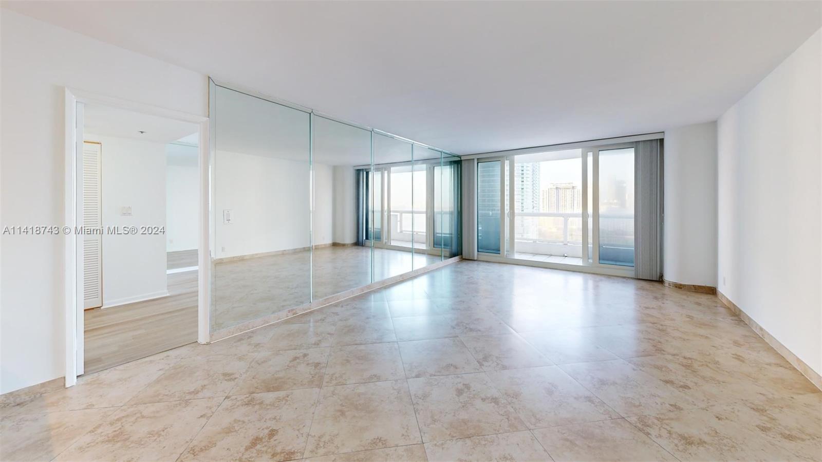 1717 N Bayshore Dr A-2236, Miami, Florida 33132, 2 Bedrooms Bedrooms, ,2 BathroomsBathrooms,Residentiallease,For Rent,1717 N Bayshore Dr A-2236,A11418743