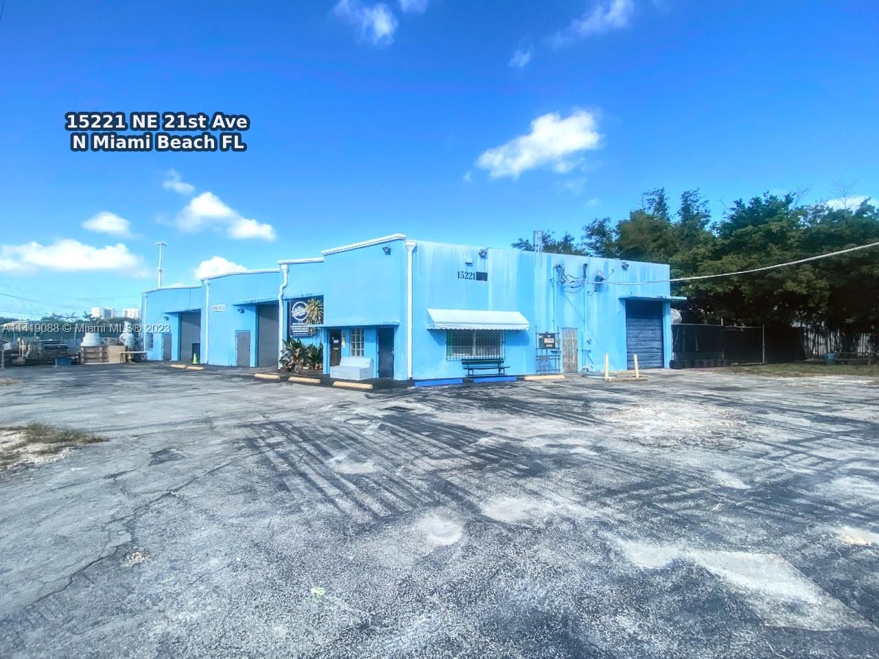 15221 NE 21st Ave  For Sale A11419088, FL