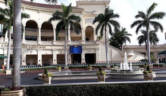 Nearby attraction - Gulfstream Park