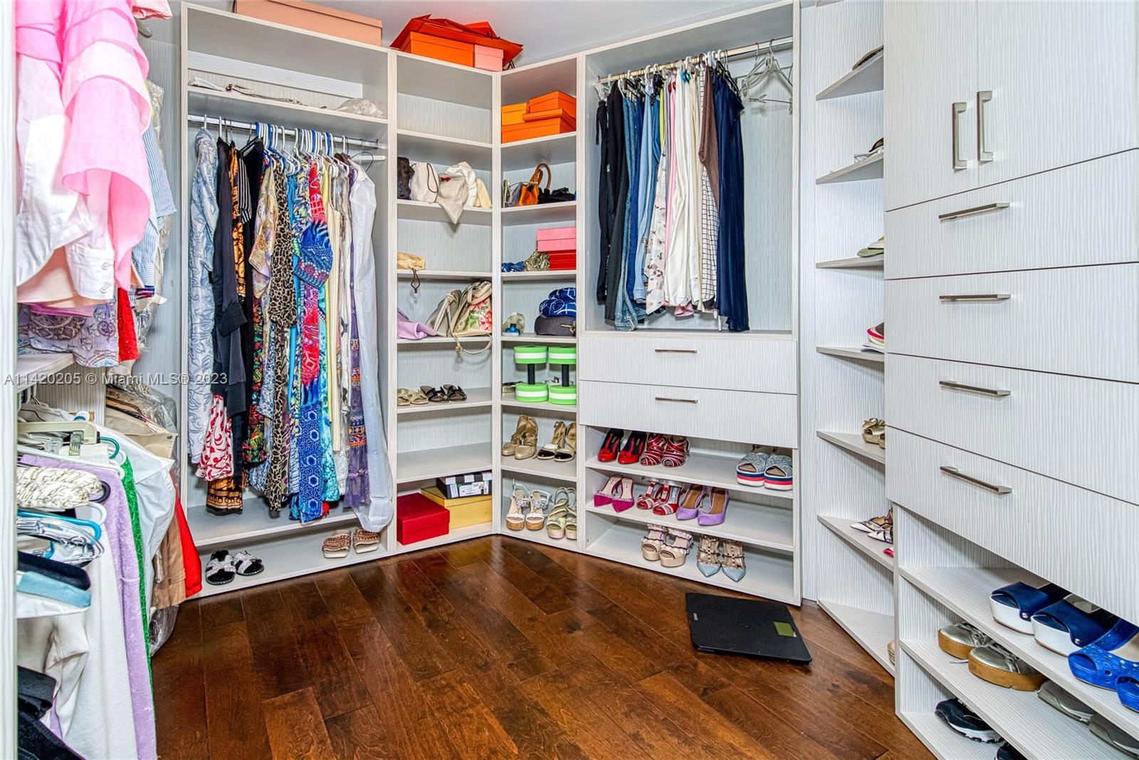 Closet
