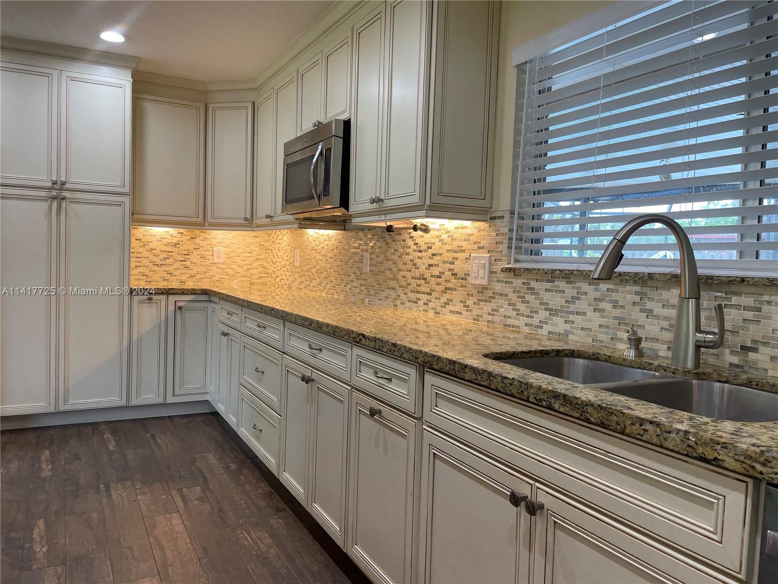 203 SAGINAW AVE, Clewiston, FL, 33440 United States, 4 Bedrooms Bedrooms, ,3 BathroomsBathrooms,Residential,For Sale,SAGINAW AVE,A11417725