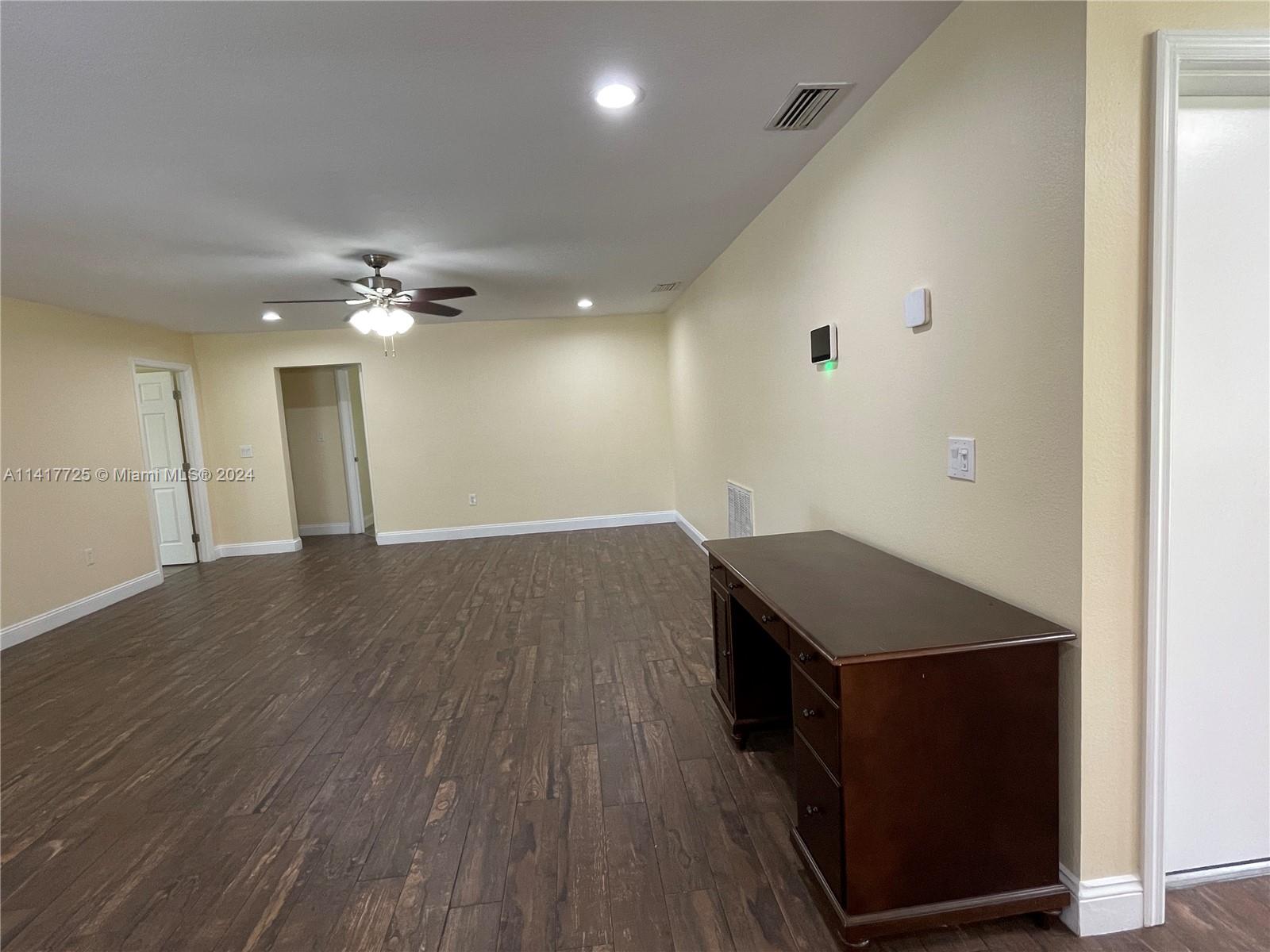 203 SAGINAW AVE, Clewiston, FL, 33440 United States, 4 Bedrooms Bedrooms, ,3 BathroomsBathrooms,Residential,For Sale,SAGINAW AVE,A11417725