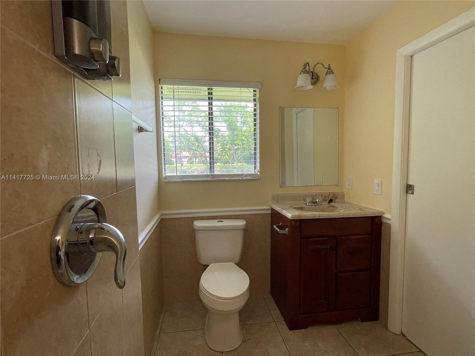 203 SAGINAW AVE, Clewiston, FL, 33440 United States, 4 Bedrooms Bedrooms, ,3 BathroomsBathrooms,Residential,For Sale,SAGINAW AVE,A11417725