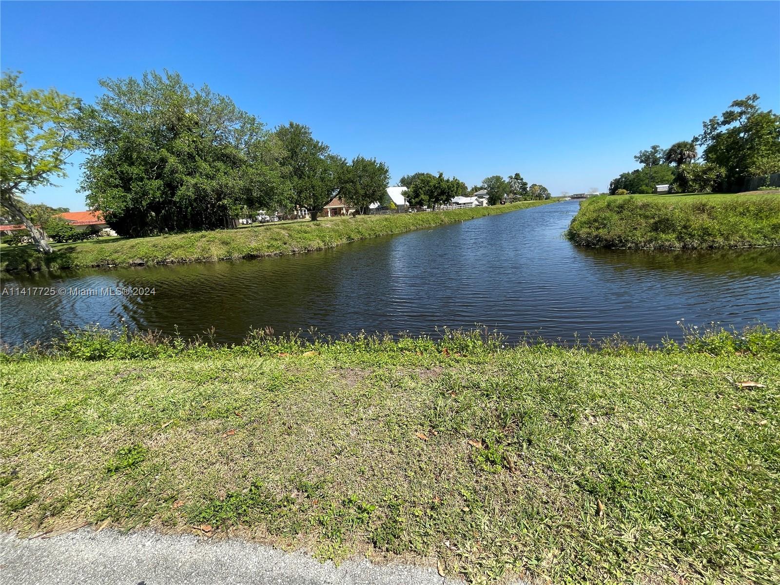 203 SAGINAW AVE, Clewiston, FL, 33440 United States, 4 Bedrooms Bedrooms, ,3 BathroomsBathrooms,Residential,For Sale,SAGINAW AVE,A11417725