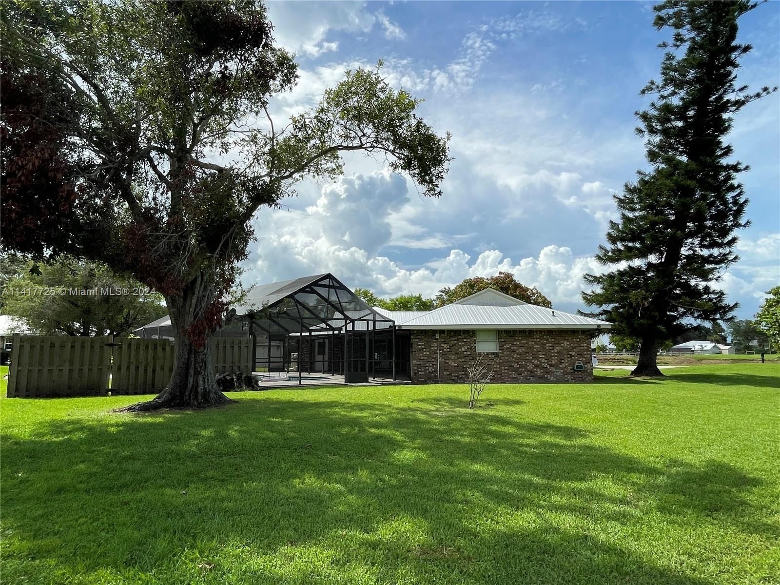 203 SAGINAW AVE, Clewiston, FL, 33440 United States, 4 Bedrooms Bedrooms, ,3 BathroomsBathrooms,Residential,For Sale,SAGINAW AVE,A11417725