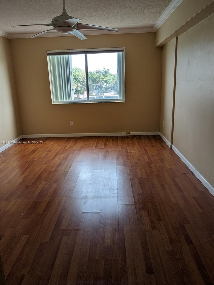 8001 CRESPI BL 2C, Miami Beach, Florida 33141, 2 Bedrooms Bedrooms, 1 Room Rooms,2 BathroomsBathrooms,Residential,For Sale,8001 CRESPI BL 2C,A11413930