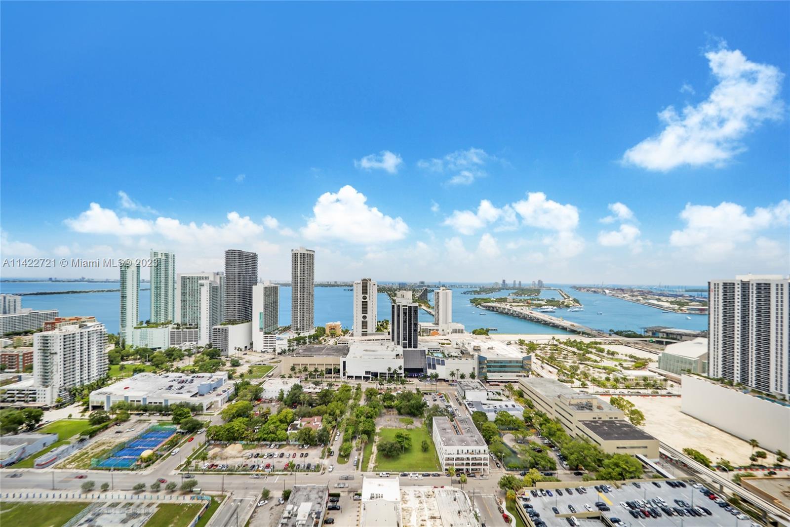 1600 NE 1st Ave 3701, Miami, Florida 33132, 1 Bedroom Bedrooms, ,1 BathroomBathrooms,Residentiallease,For Rent,1600 NE 1st Ave 3701,A11422721