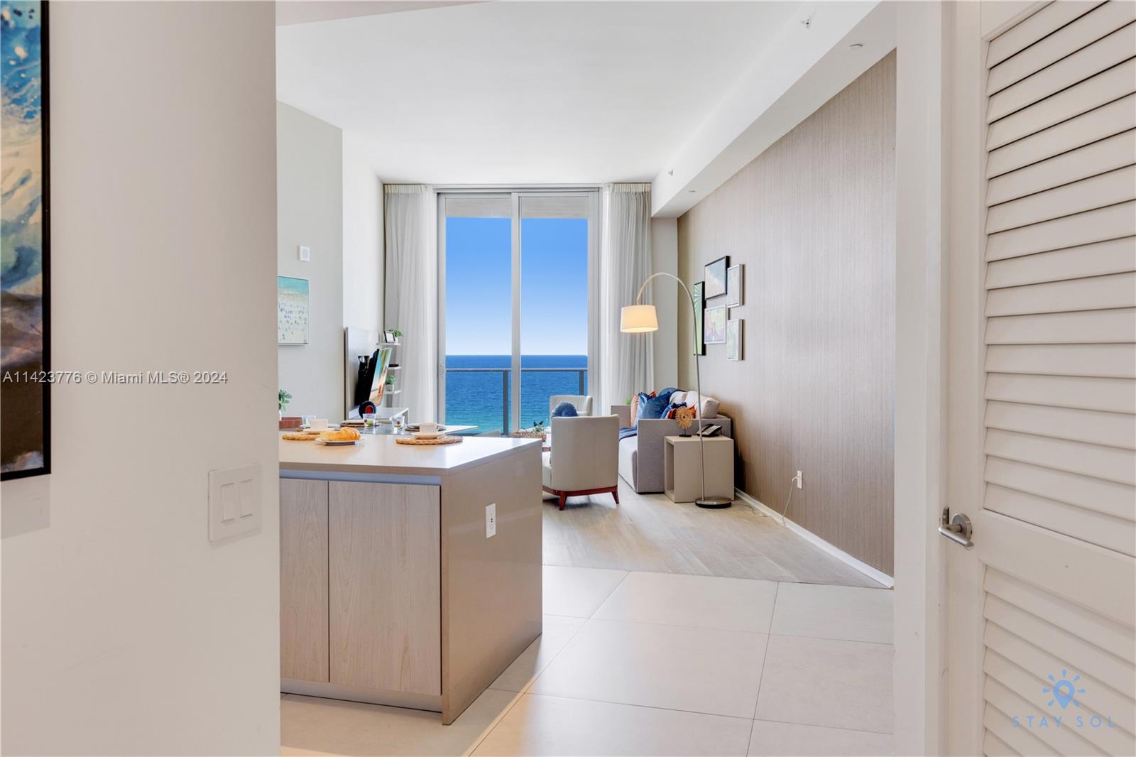 4111 S Ocean Dr 602, Hollywood, Florida 33019, 1 Bedroom Bedrooms, ,1 BathroomBathrooms,Residential,For Sale,4111 S Ocean Dr 602,A11423776