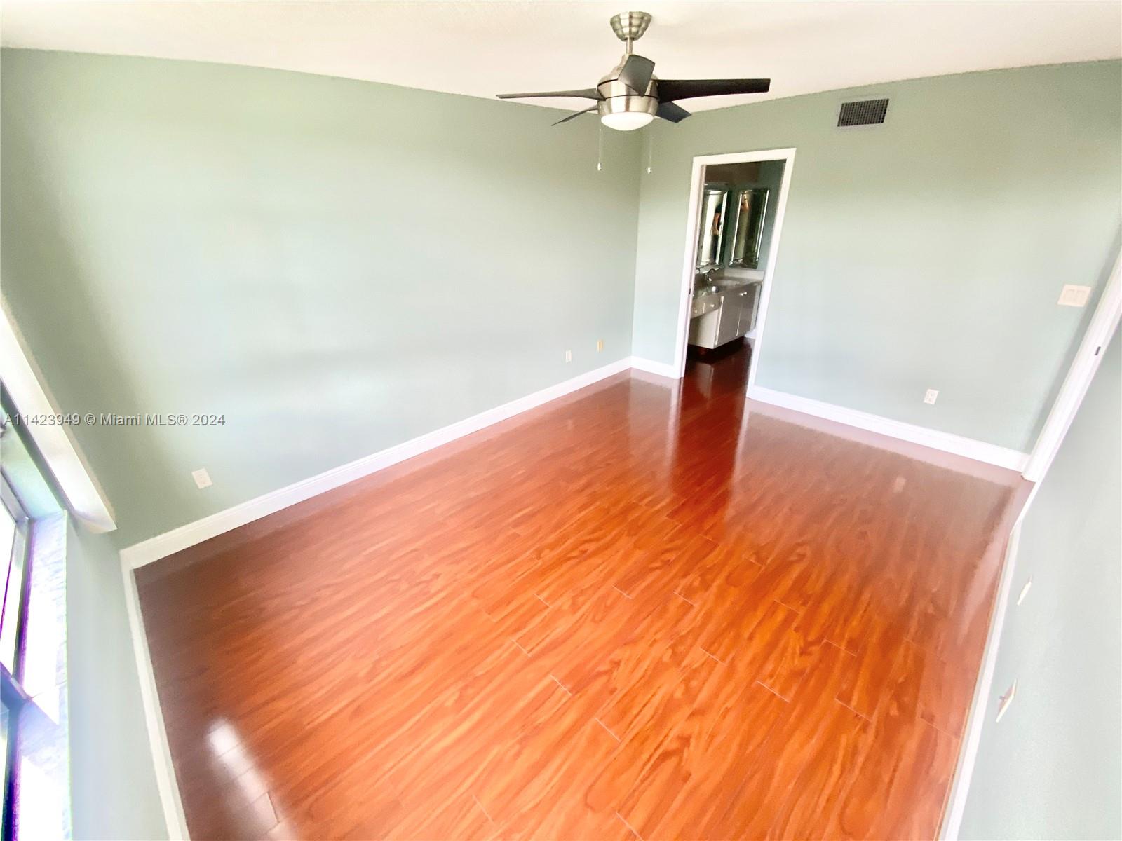 10540 E Clairmont Cir 205, Tamarac, Florida 33321, 2 Bedrooms Bedrooms, ,2 BathroomsBathrooms,Residential,For Sale,10540 E Clairmont Cir 205,A11423949