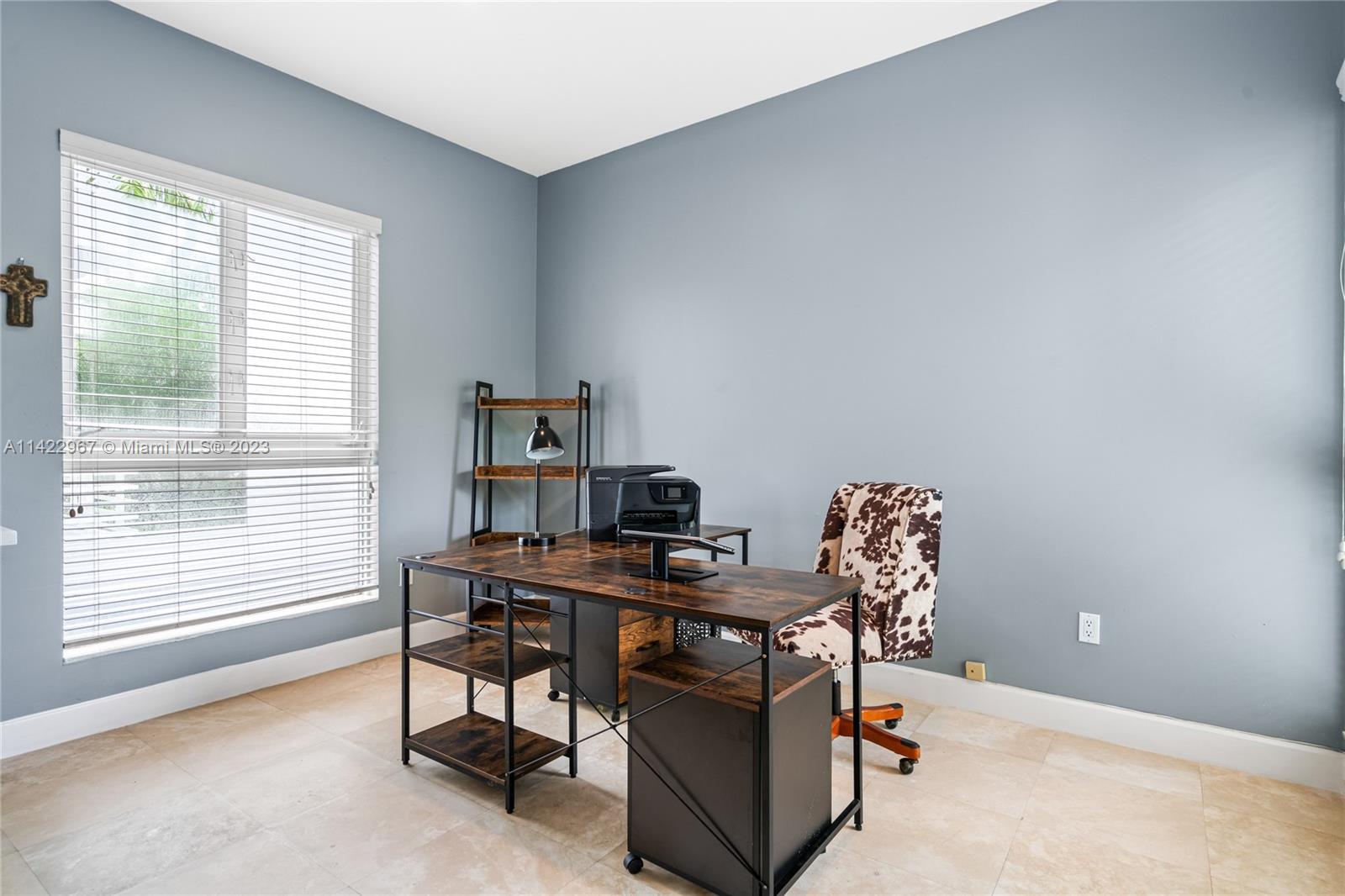 830 N Victoria Park Rd 830, Fort Lauderdale, FL 33304, 3 Bedrooms Bedrooms, ,3 BathroomsBathrooms,Residential,For Sale,Victoria Park Rd,A11422967