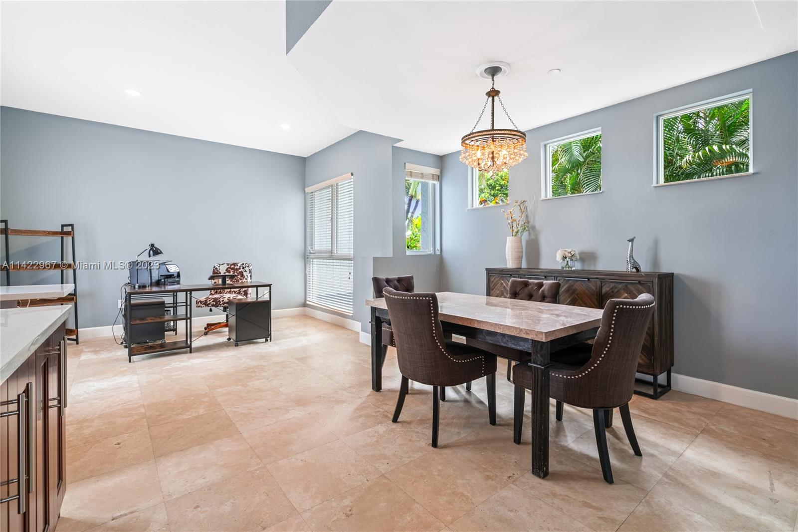 830 N Victoria Park Rd 830, Fort Lauderdale, FL 33304, 3 Bedrooms Bedrooms, ,3 BathroomsBathrooms,Residential,For Sale,Victoria Park Rd,A11422967