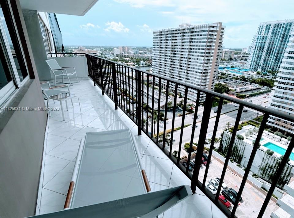 SPACIOUS DELUXE PLUS+ SIZED TERRACE