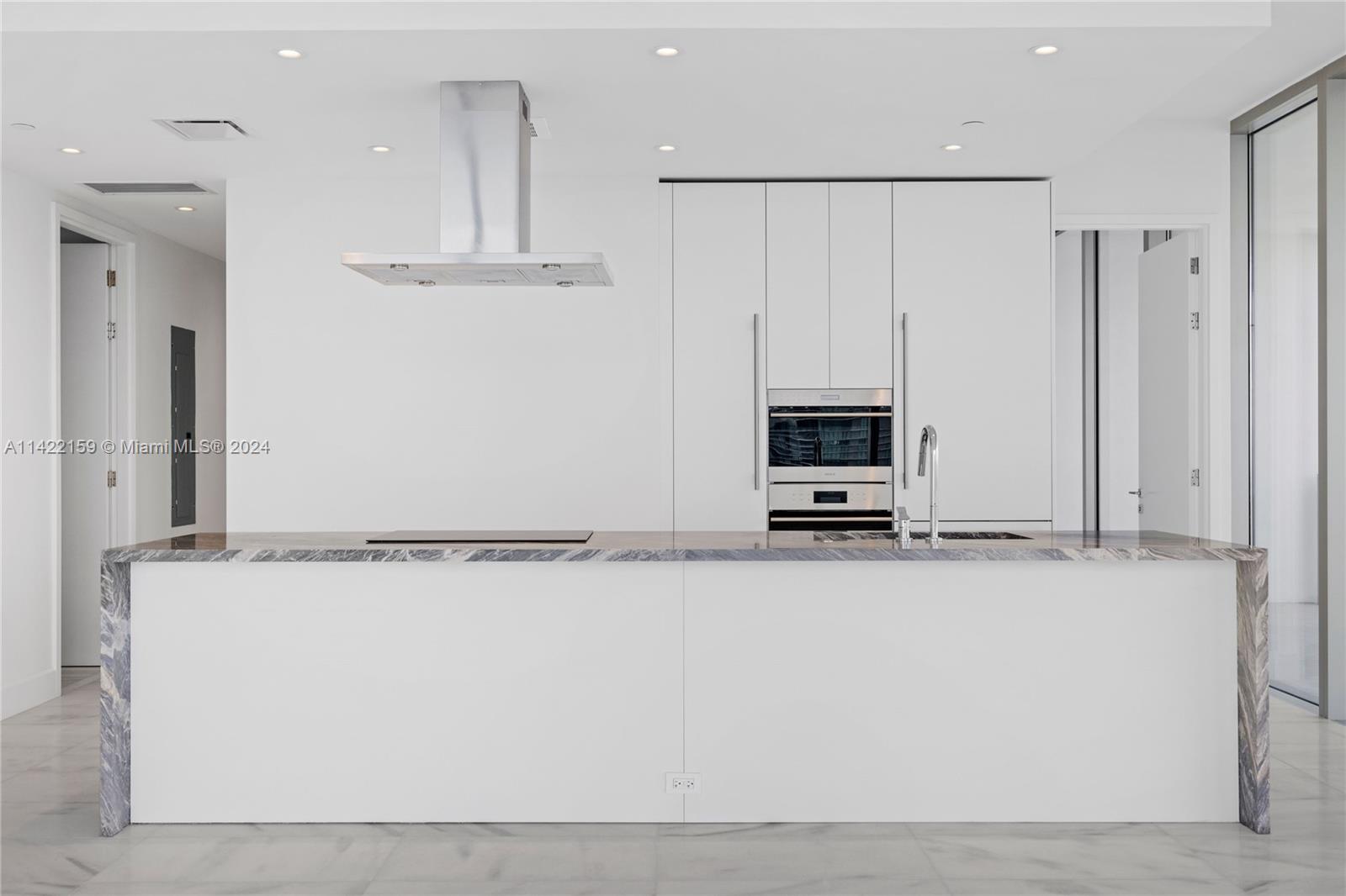 700 NE 26th Terrace 4206, Miami, Florida 33137, 2 Bedrooms Bedrooms, ,2 BathroomsBathrooms,Residentiallease,For Rent,700 NE 26th Terrace 4206,A11422159