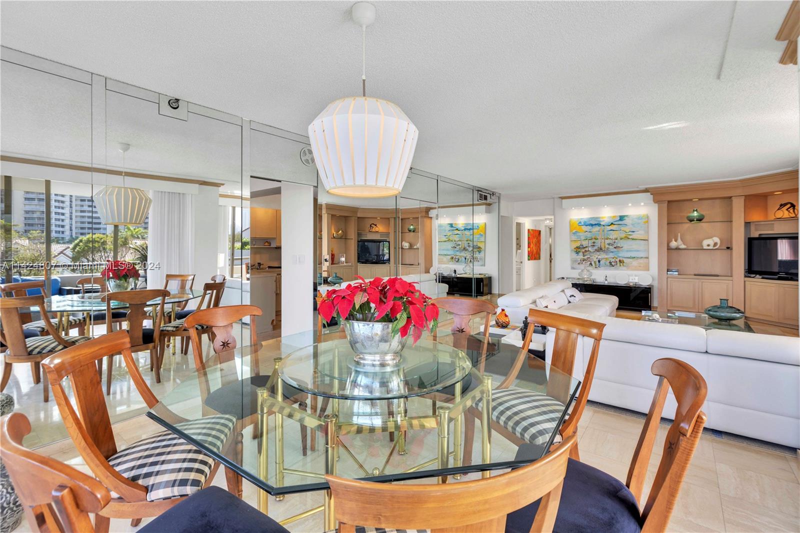 19667 Turnberry Way, Aventura, FL, 33180 United States, 2 Bedrooms Bedrooms, ,2 BathroomsBathrooms,Residential,For Sale,Turnberry Way,A11424807
