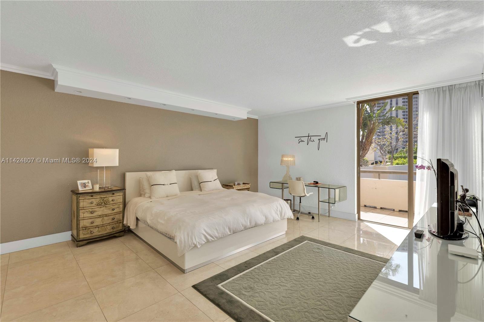 19667 Turnberry Way, Aventura, FL, 33180 United States, 2 Bedrooms Bedrooms, ,2 BathroomsBathrooms,Residential,For Sale,Turnberry Way,A11424807