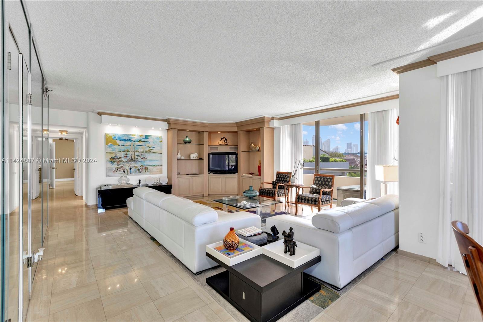 19667 Turnberry Way, Aventura, FL, 33180 United States, 2 Bedrooms Bedrooms, ,2 BathroomsBathrooms,Residential,For Sale,Turnberry Way,A11424807