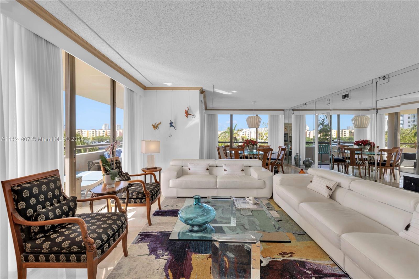 19667 Turnberry Way, Aventura, FL, 33180 United States, 2 Bedrooms Bedrooms, ,2 BathroomsBathrooms,Residential,For Sale,Turnberry Way,A11424807
