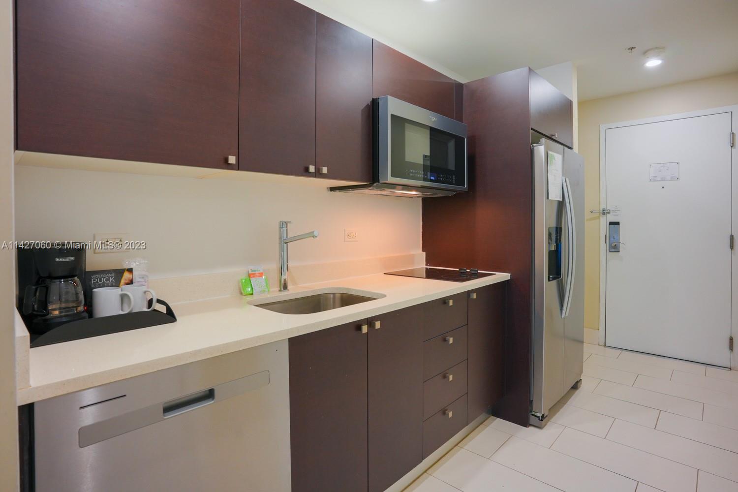 Doral, FL, 33178 United States, 1 Bedroom Bedrooms, ,1 BathroomBathrooms,Residential,For Sale,A11427060