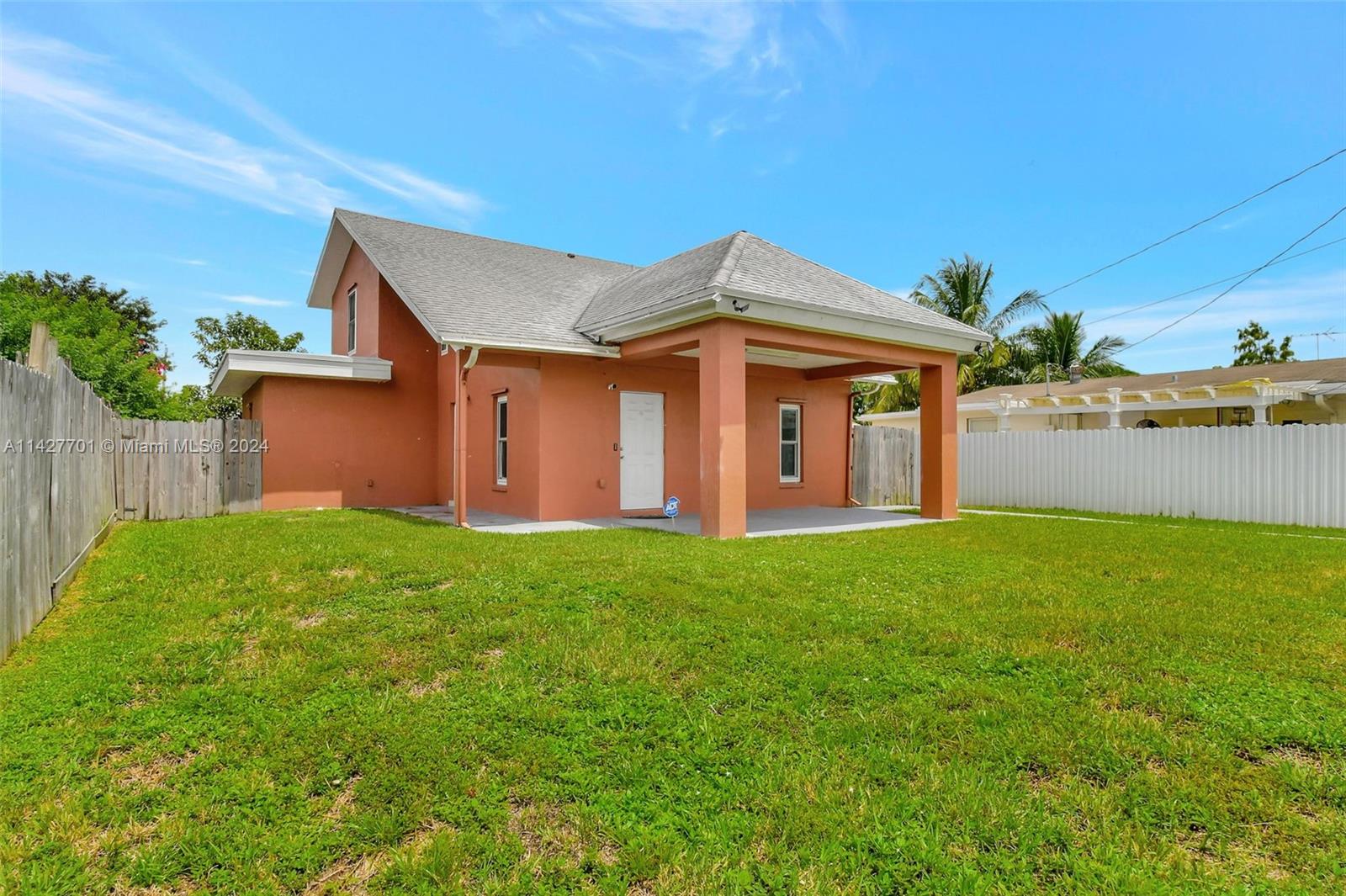 2839 Oklahoma St, West Palm Beach, FL 33406