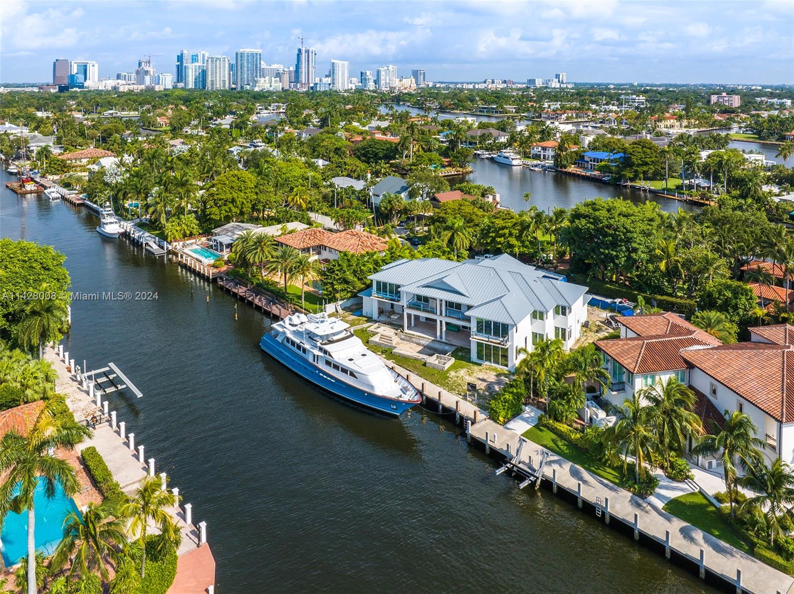 1822 9th St, Fort Lauderdale, FL, 33316 United States, 7 Bedrooms Bedrooms, ,8 BathroomsBathrooms,Residential,For Sale,9th St,A11428008