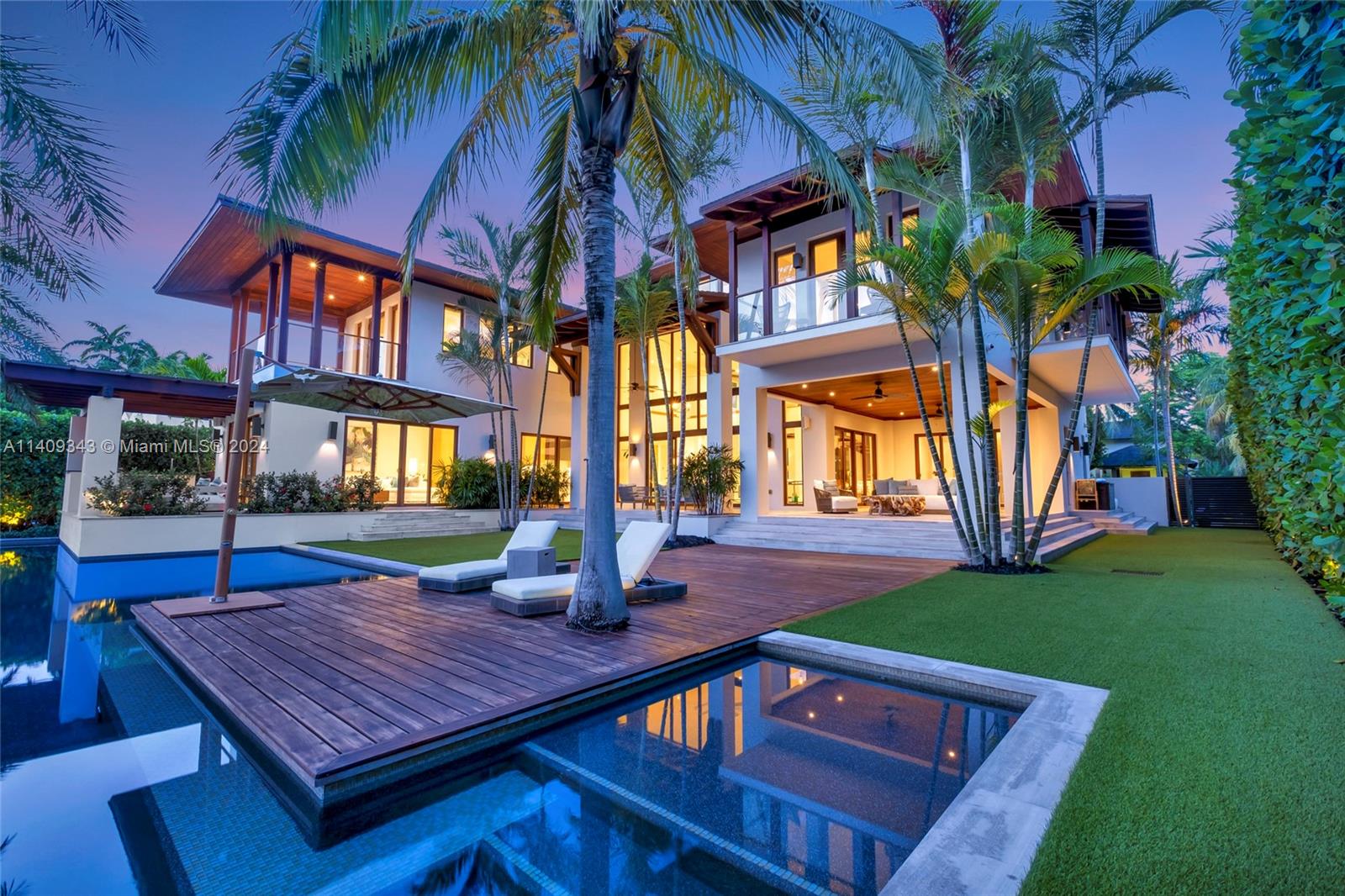 1020 Mariner Dr, Key Biscayne, FL, 33149 United States, 5 Bedrooms Bedrooms, ,6 BathroomsBathrooms,Residential,For Sale,Mariner Dr,A11409343