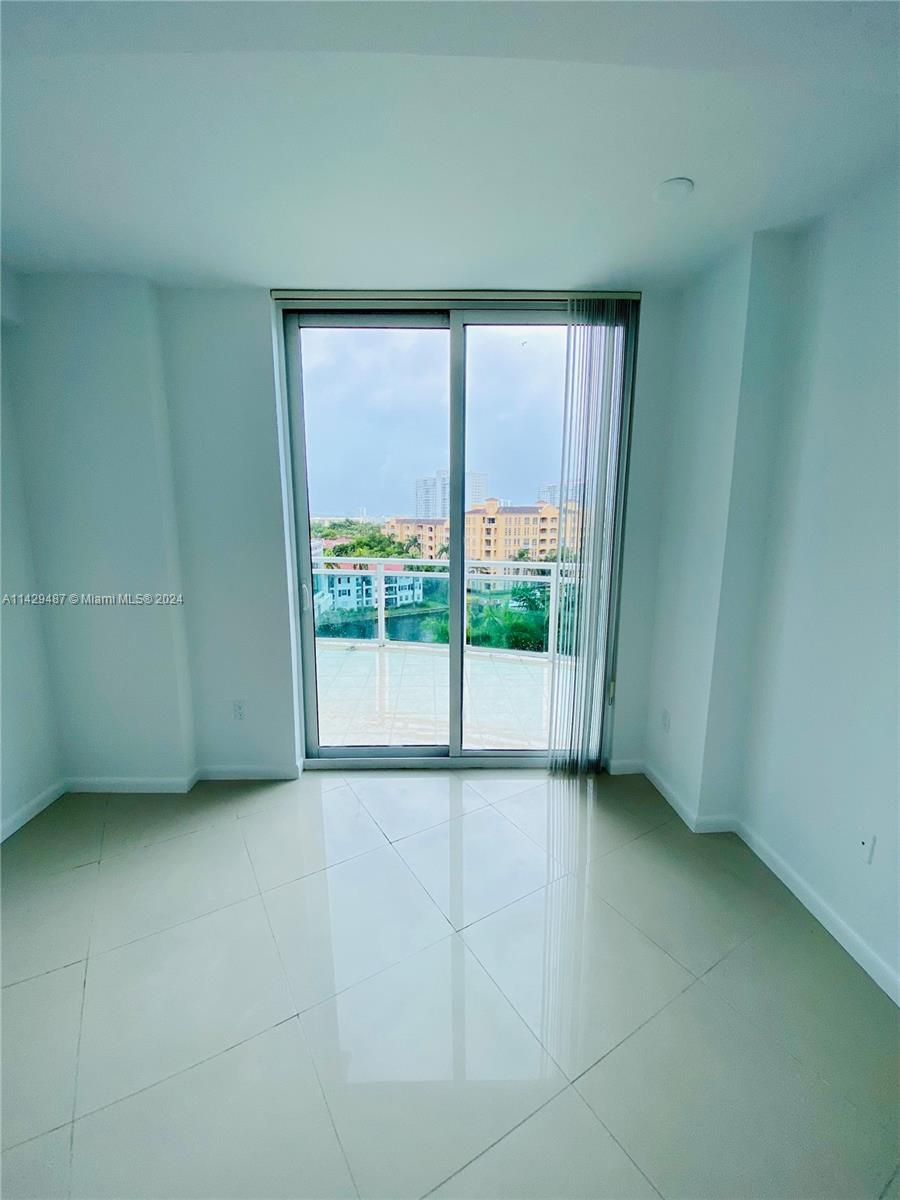 Balcony access from second bedroom