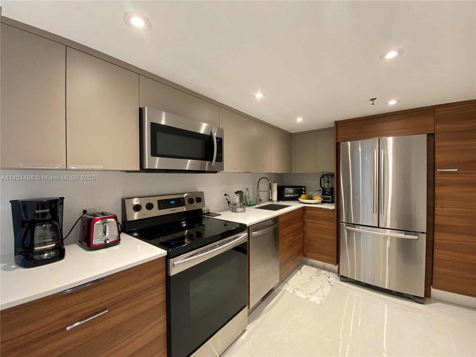 20505 E Country Club Dr 1031, Aventura, Florida 33180, 2 Bedrooms Bedrooms, ,2 BathroomsBathrooms,Residential,For Sale,20505 E Country Club Dr 1031,A11431498