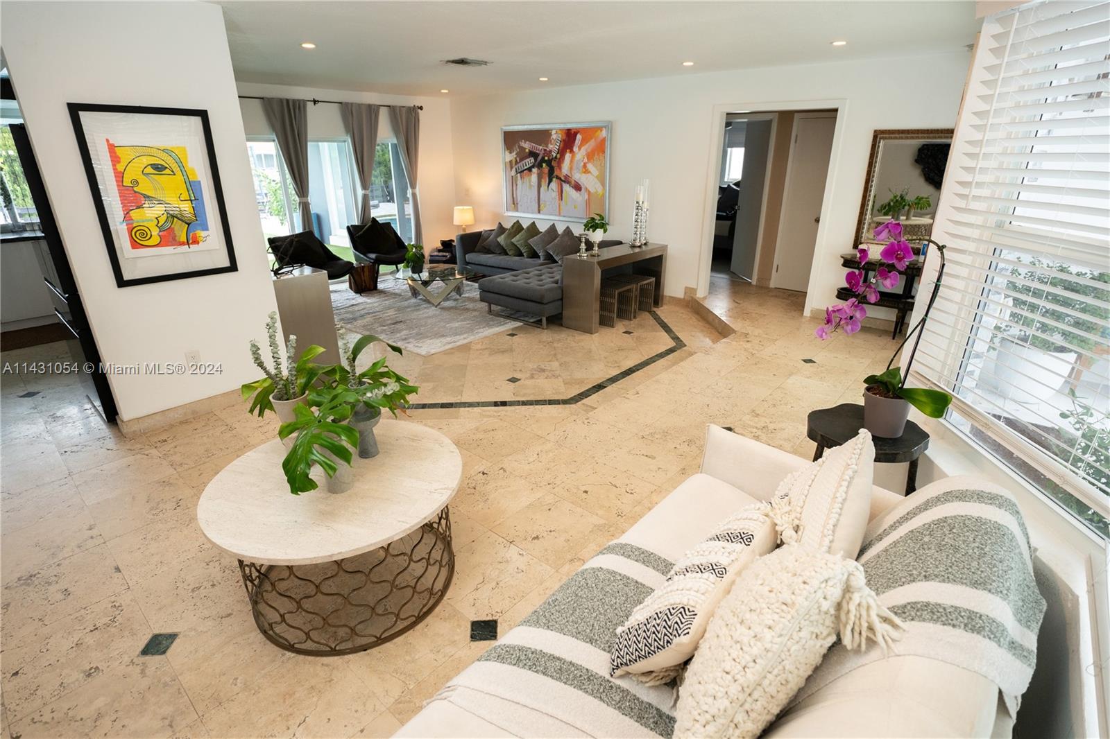 2355 NE 195th St 0, Miami, Florida 33180, 3 Bedrooms Bedrooms, ,3 BathroomsBathrooms,Residentiallease,For Rent,2355 NE 195th St 0,A11431054