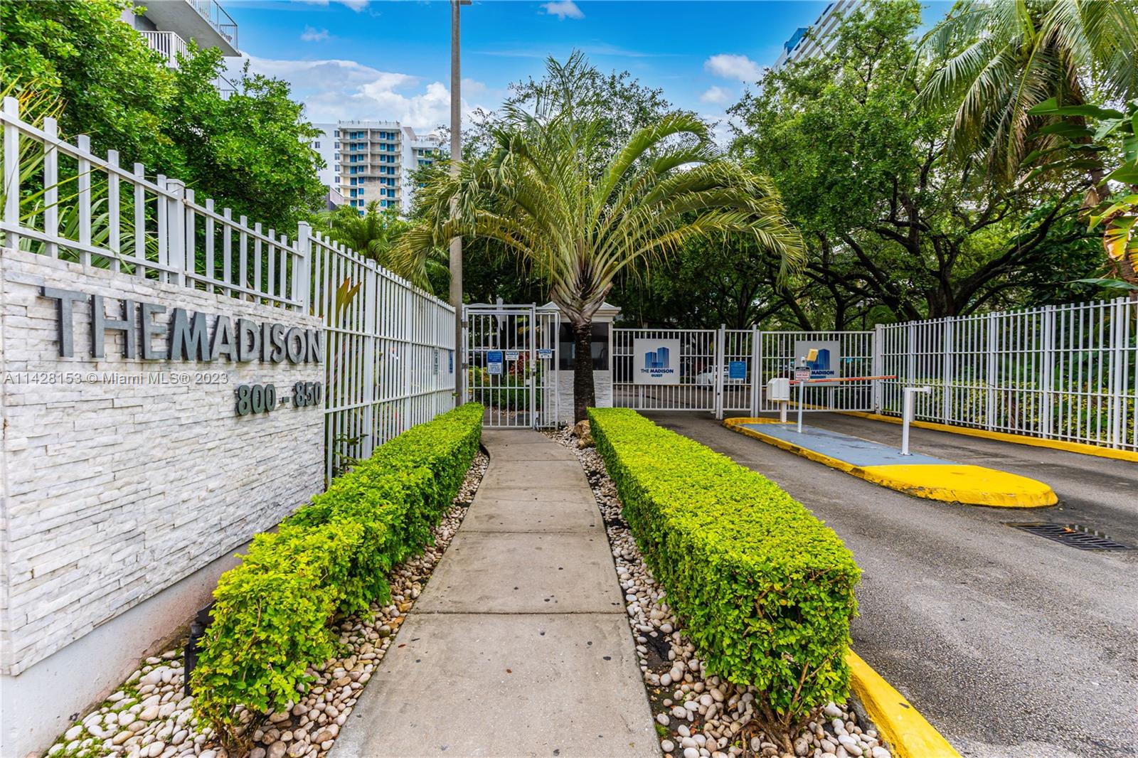 850 N Miami Ave W-408, Miami, Florida 33136, 2 Bedrooms Bedrooms, ,2 BathroomsBathrooms,Residential,For Sale,850 N Miami Ave W-408,A11428153
