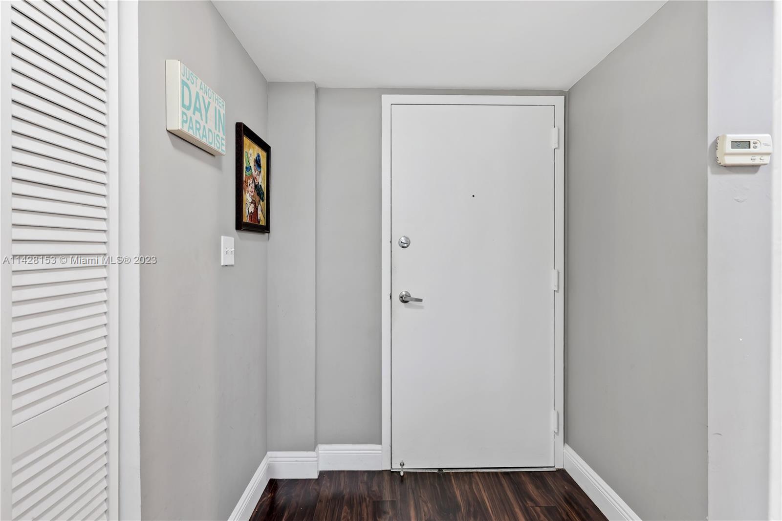  view of the apt's door from the interior