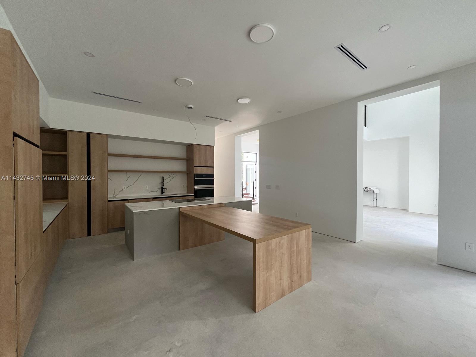 2730 17th Ave, Miami, FL, 33133 United States, 5 Bedrooms Bedrooms, ,5 BathroomsBathrooms,Residential,For Sale,17th Ave,A11432746