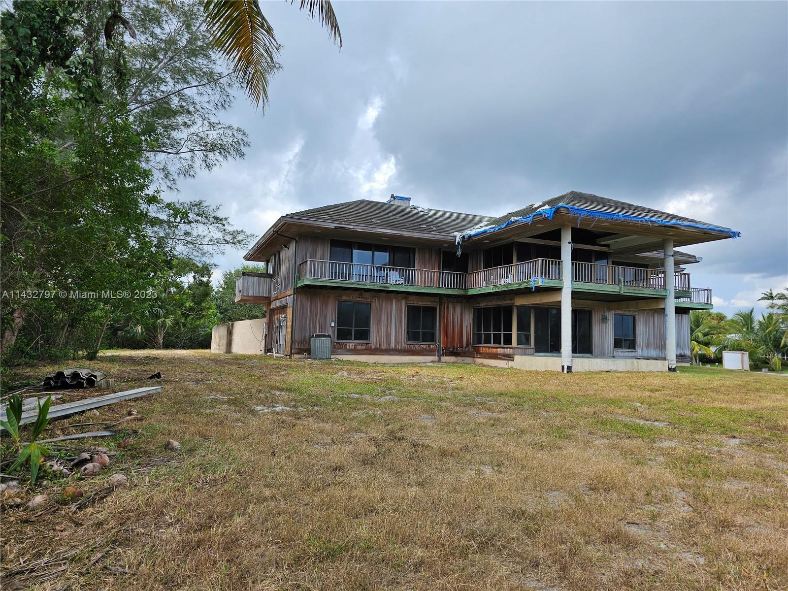 9399 SE Delafield St, Hobe Sound, Florida image 2