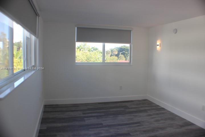 1075 93rd St #304, Bay Harbor Islands, Florida image 23