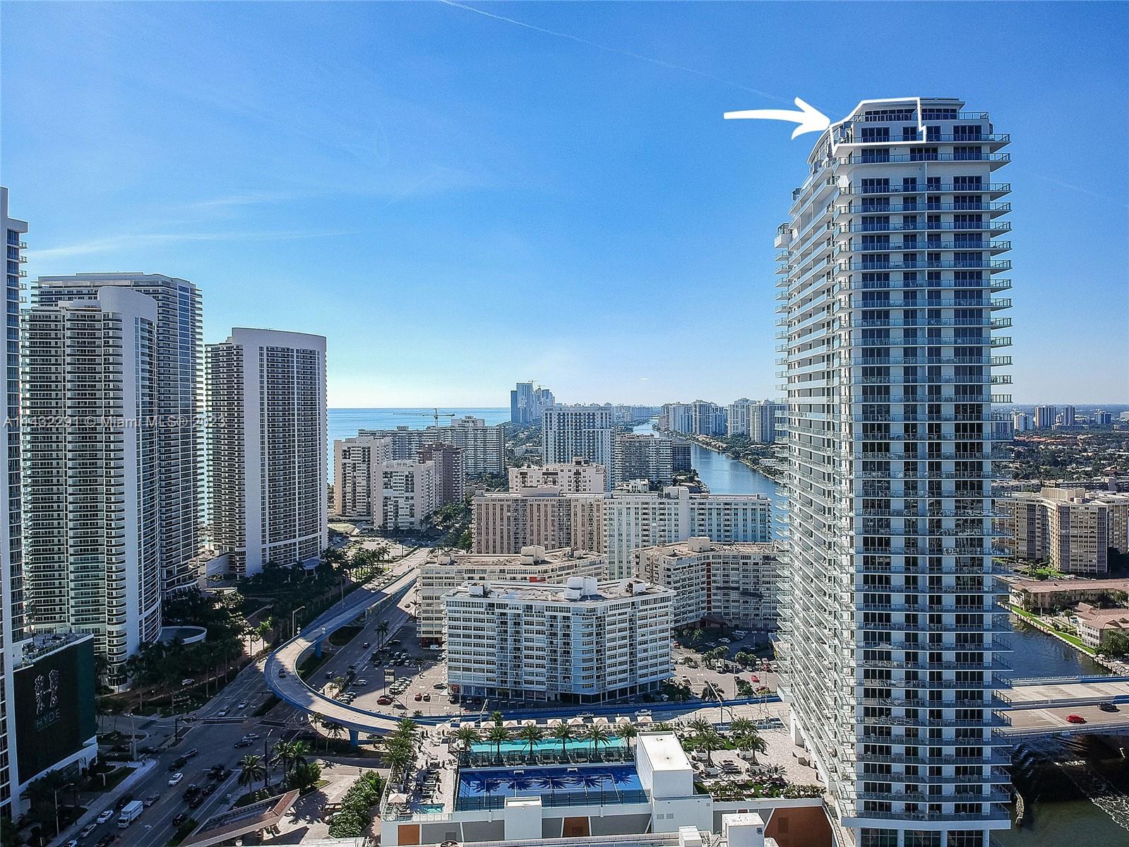 4010 S Ocean Dr T4301//ROOFTOP PENTHOUSE, Hollywood, FL 33019