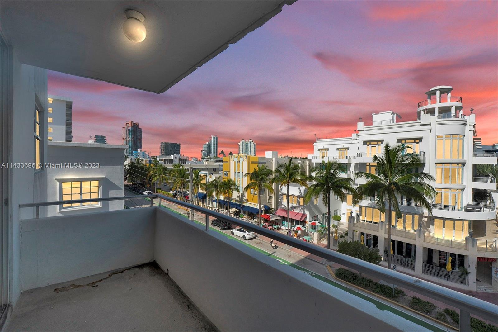 465 Ocean Dr, Miami Beach, FL, 33139 United States, 1 Bedroom Bedrooms, ,1 BathroomBathrooms,Residential,For Sale,Ocean Dr,A11433696